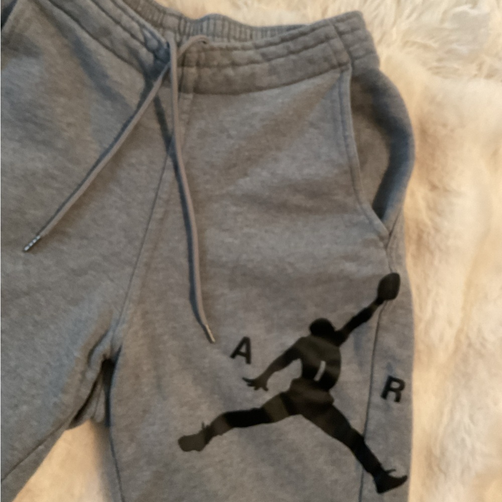 JORDAN•Men’s Gray Casual Shorts with Logo•S - Picture 8 of 13